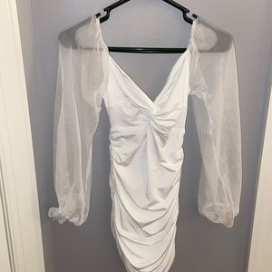 NWOT Lucy In The Sky Chiffon Sheer Sleeve Dress